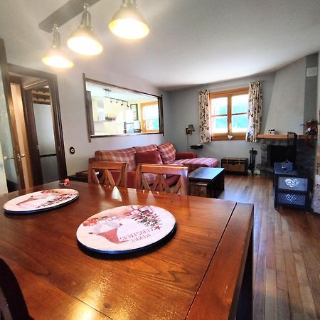 エリステCheck-In Casas Cumbre De Benasqueアパートメント エクステリア 写真