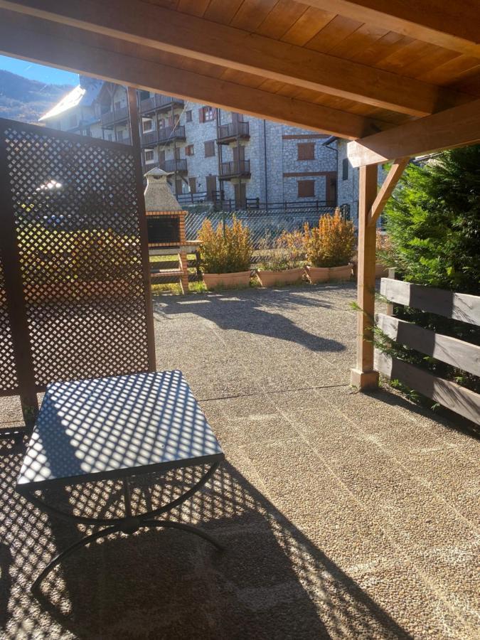 エリステCheck-In Casas Cumbre De Benasqueアパートメント エクステリア 写真